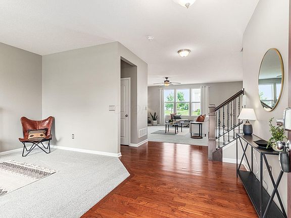 5th image of 11694 Daventry Dr NW