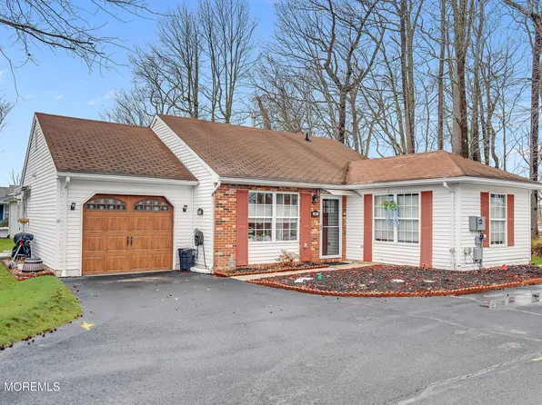67 Farnworth Close #1000, Freehold, NJ 07728