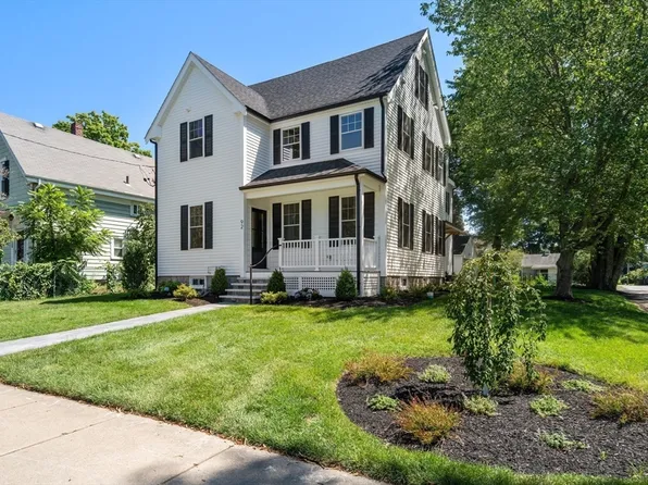 92 Pond St, Natick, MA 01760
