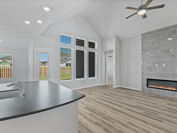 5th image of 1001 Rollingwood Trl
