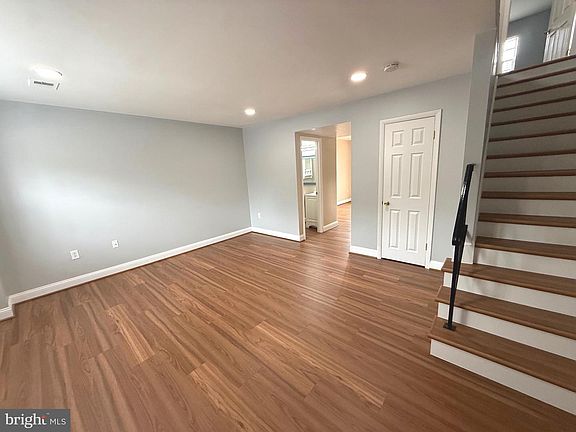 4th image of 14870 Emberdale Dr