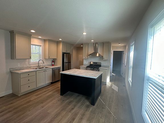3rd image of 5480 Alpine Ave NW #2B-2Ba-1056Sqft