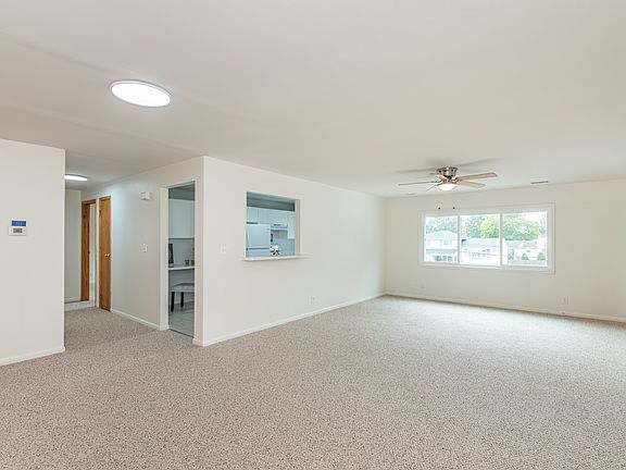 2nd image of 75 Westfield Ave #2