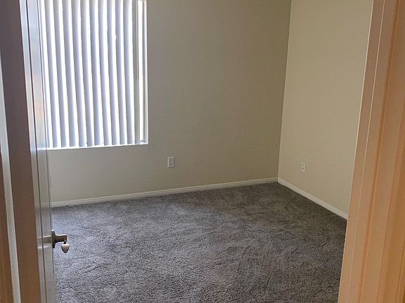 4th image of 3454 Castle Glen Dr Unit 225