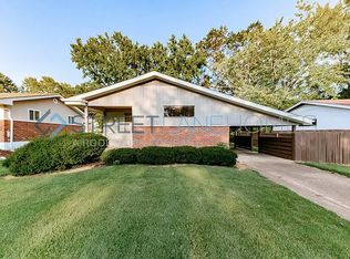 9834 Lawnview Dr, Saint Louis, MO 63136