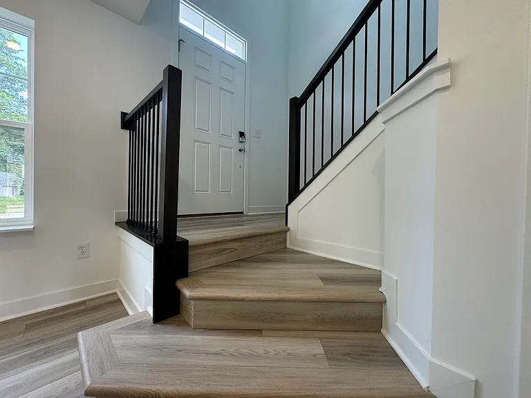13847 Gatsby Dr — Photo 53