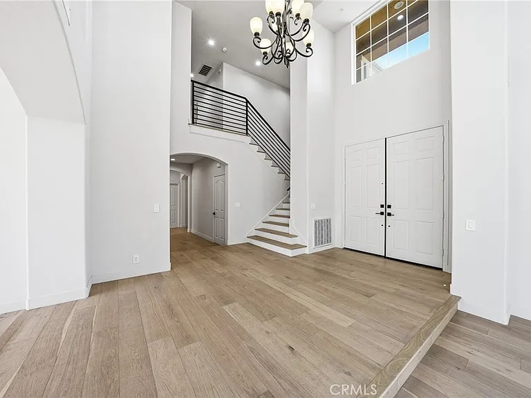 3844 Rock Hampton Dr — Photo 2