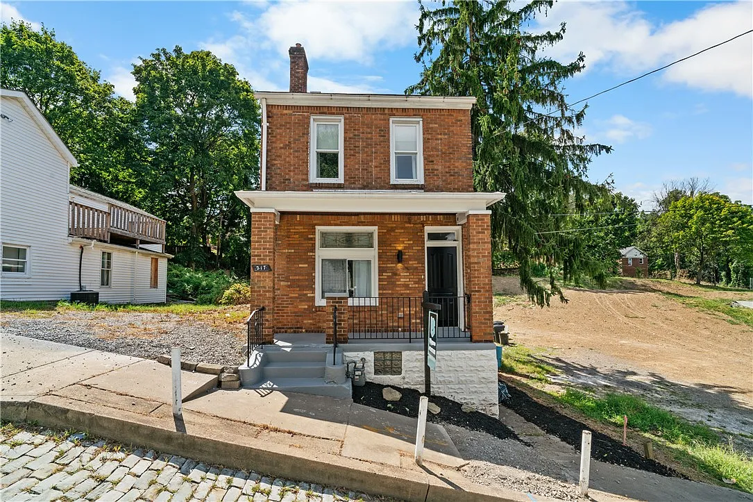 217 Wilbert St photo 1