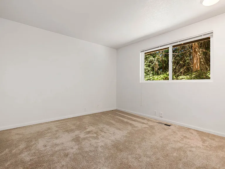 18104 NE 197th Pl — Photo 19