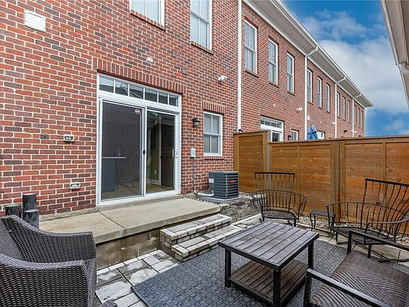 5th image of 3751 Bedel St