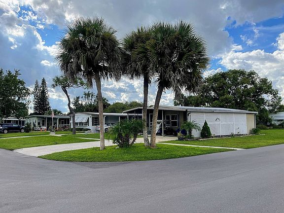 4th image of 14230 Spyglass St #1