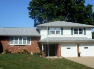 214 Owosso Ave, Akron, OH 44333