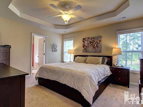 4th image of 3034 Ramble Drive NE