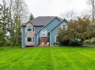 2 E Meadow Ct, Hopewell Junction, NY 12533