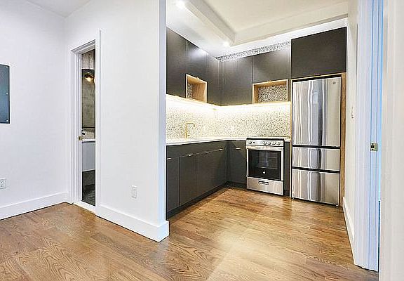 2nd image of 486 Gates Ave #4A