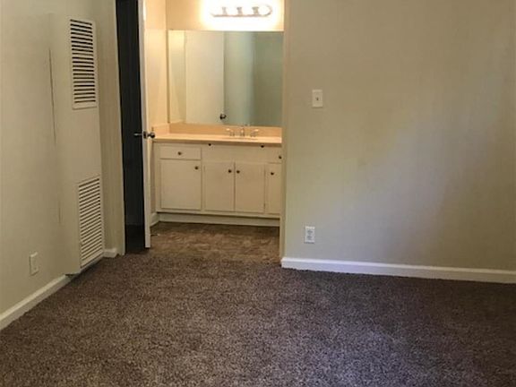 3rd image of 6717 Wilkinson Ave #115