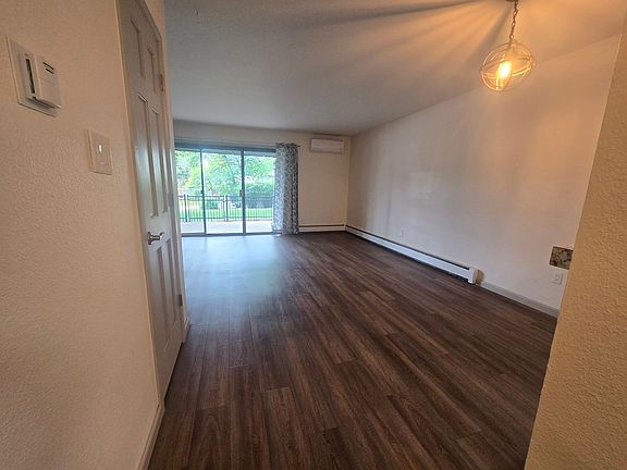 5th image of 1541 Adriel Ct