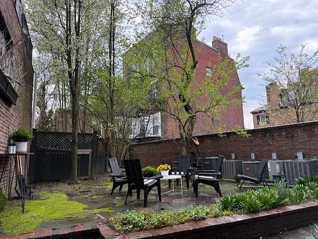 34 Mount Vernon St #G — Photo 12