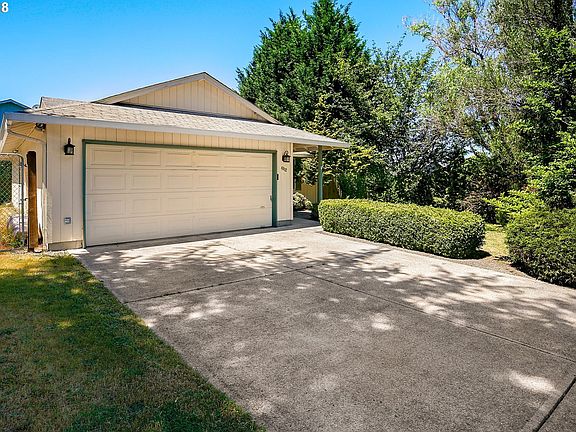 2nd image of 4912 NE 150th Ave