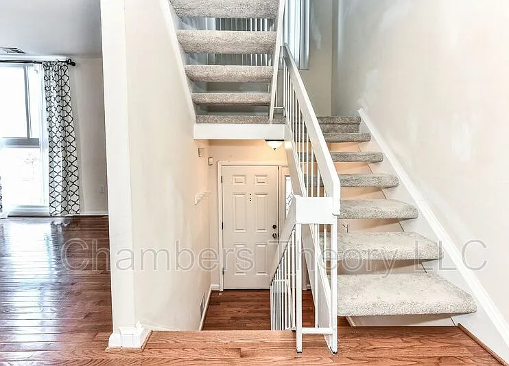 8088 Edinburgh Dr — Photo 14
