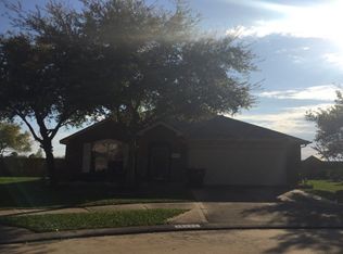 16950 Hampton Glen Ct, Houston, TX 77083