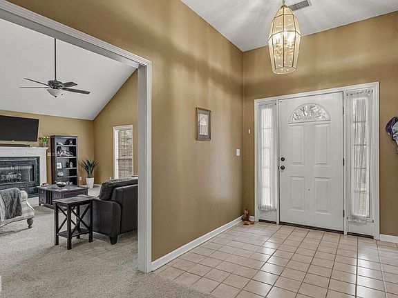 4th image of 1714 High Ridge Ln