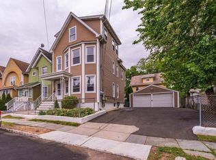 10 Westcott St FLOOR 2, Bloomfield, NJ 07003