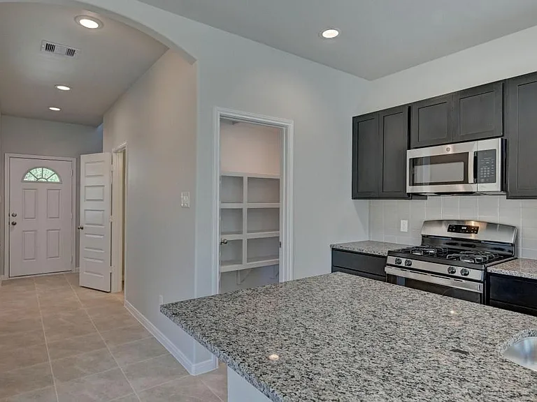 11857 E Gate Dr — Photo 9