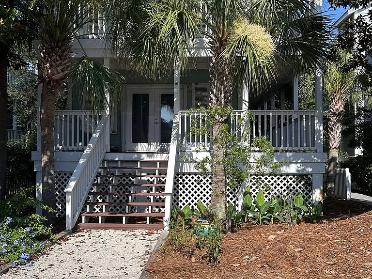 93 Beachfront Trl — Photo 1