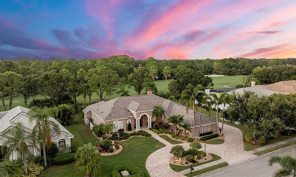1st image of 8214 Regents Ct