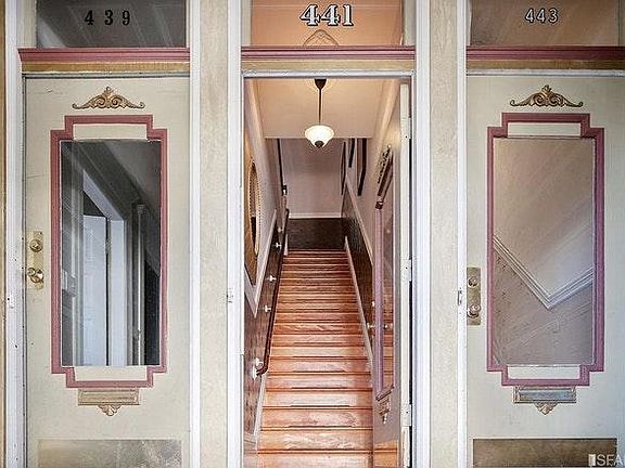 4th image of 441 Waller St