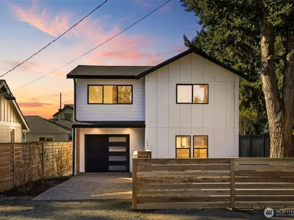 526 N 100th Street, Seattle, WA 98133