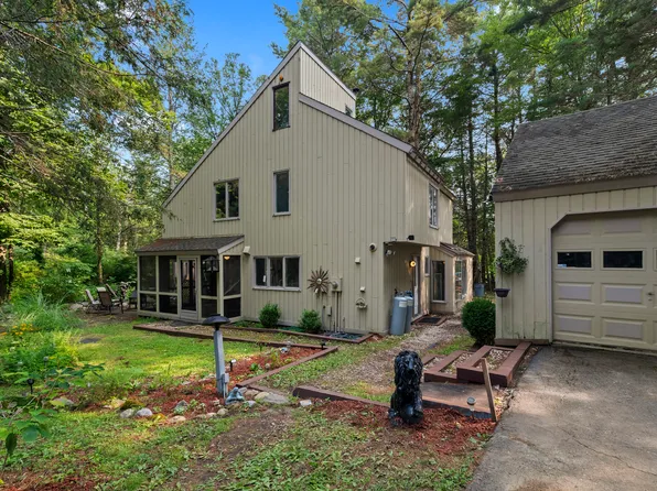 11 Belshyre Court, Goshen, CT 06756