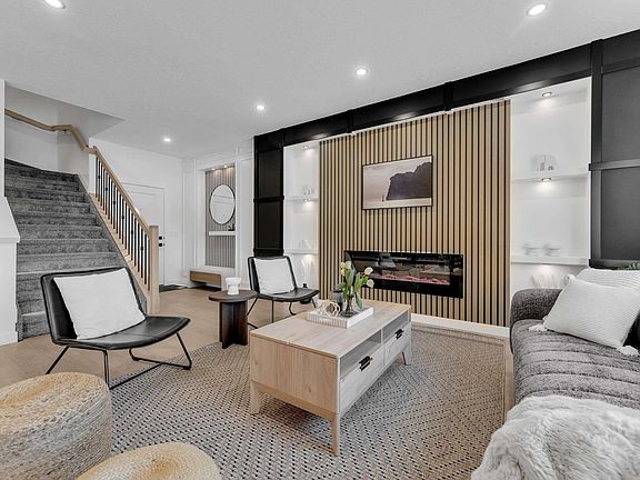 4th image of 90 Silverstone Dr
