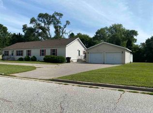 500 Albee Ln, Midland, MI 48640