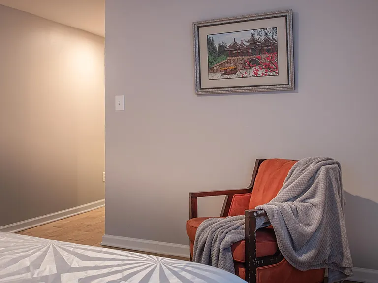 900 Maryland Ave NE #ENGLISH BASEMENT — Photo 9
