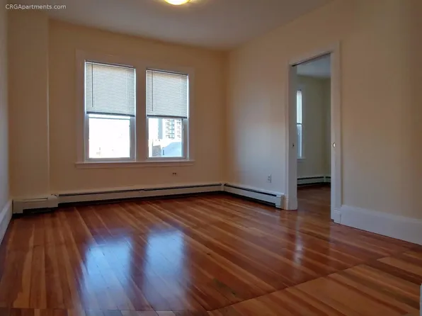 6 Bedford St, Somerville, MA