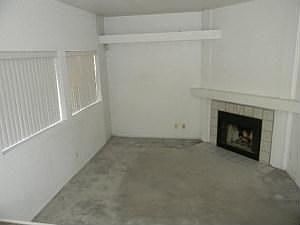 4th image of 1704 S 39th St Unit 17