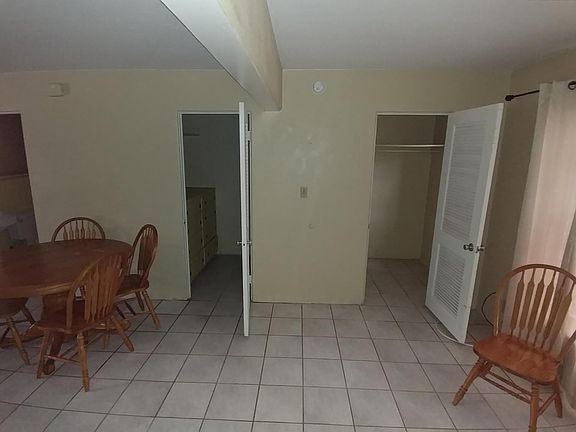 5th image of 546 Palm Dr