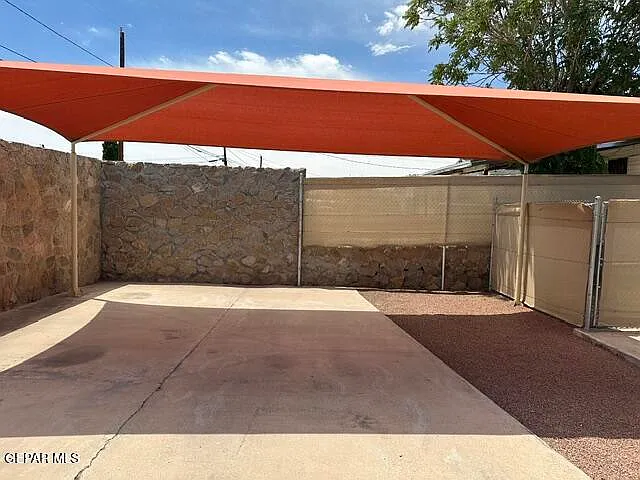 4222 Pershing Dr — Photo 24