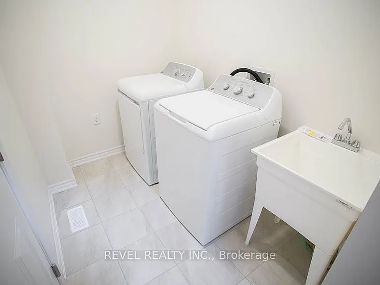 58 Bellhouse Ave — Photo 10
