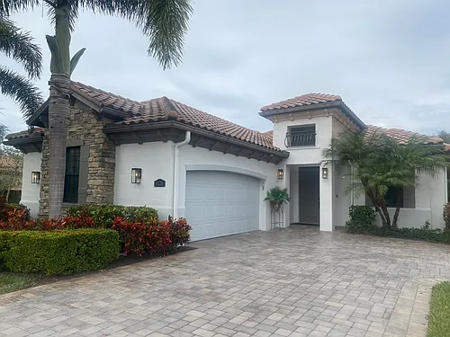 9225 Veneto Pl Photo 1