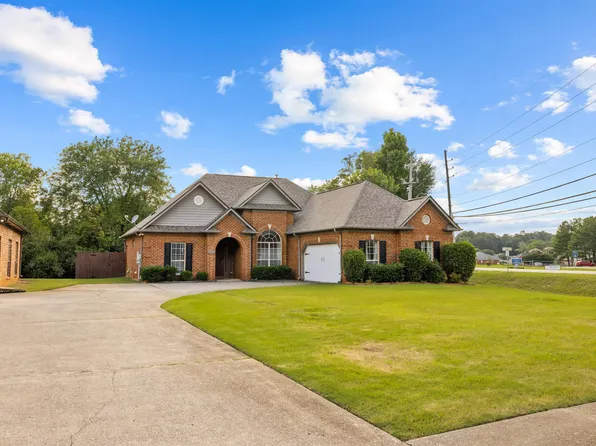 100 Penhale Park Rd, Helena, AL 35080