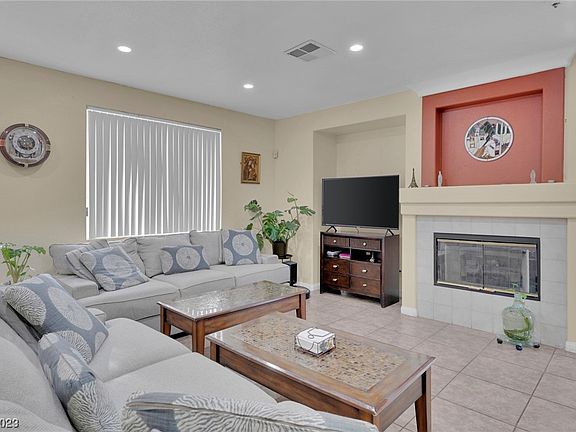 4th image of 10518 Broadhead Ct