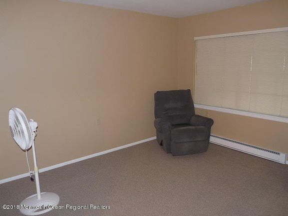 4th image of 1021A Aberdeen Dr #100A