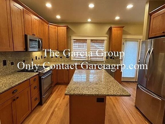 3rd image of 4720 NE 26th Ave