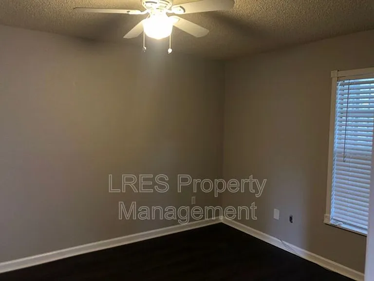 1406 Northlake Dr #1406 — Photo 12