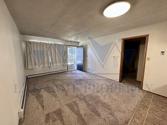 4th image of 610 S 6th St APT B