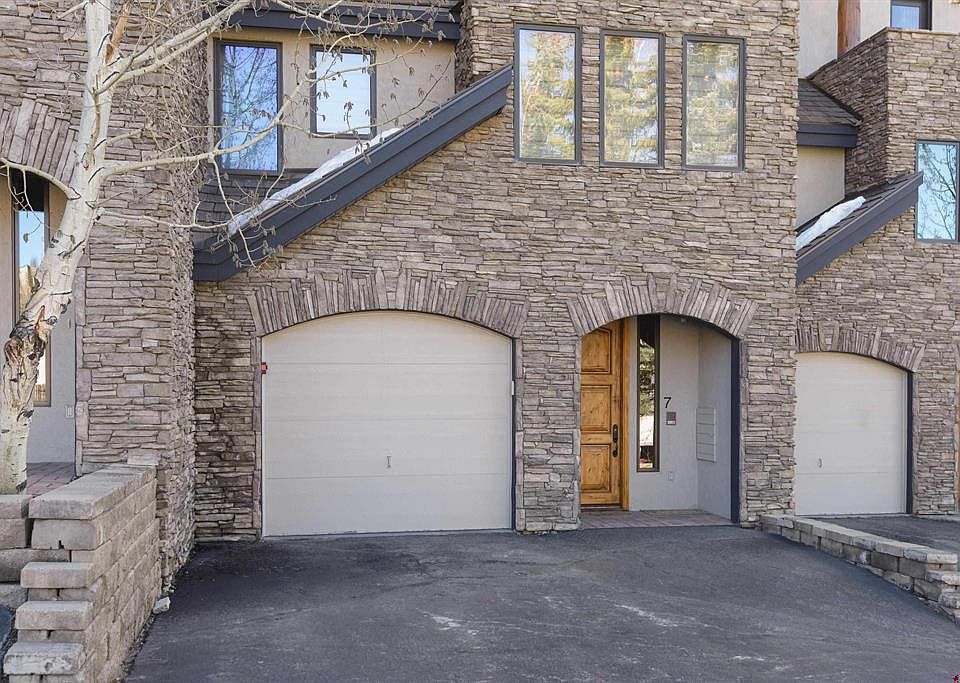 1st image of 16 Snowmass Rd #7