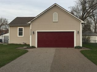 20984 Negaunee St, Southfield, MI 48033